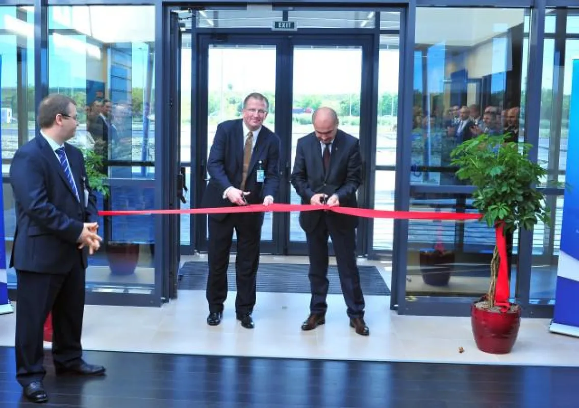 Plexus: Eröffnung der neuen Produktionsstätte in Oradea