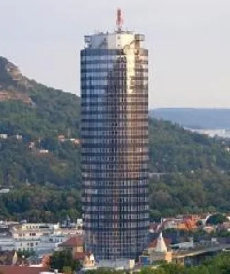Bild: Jenaer E-Commerce Gipfel vermittelt Insider-Wissen an exklusives Netzwerk