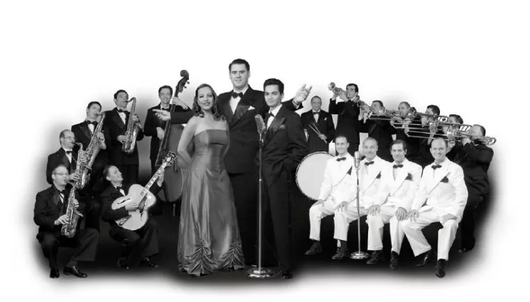 Bild: Swinging, Singing, Sonntags-Shopping – Das Designer Outlet Berlin feiert