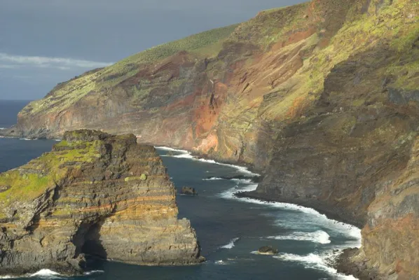 Bild: Fotoreise La Palma (Kanarische Insel): Landschaftliche Vielfalt von üppigen Grün bis karger Lava