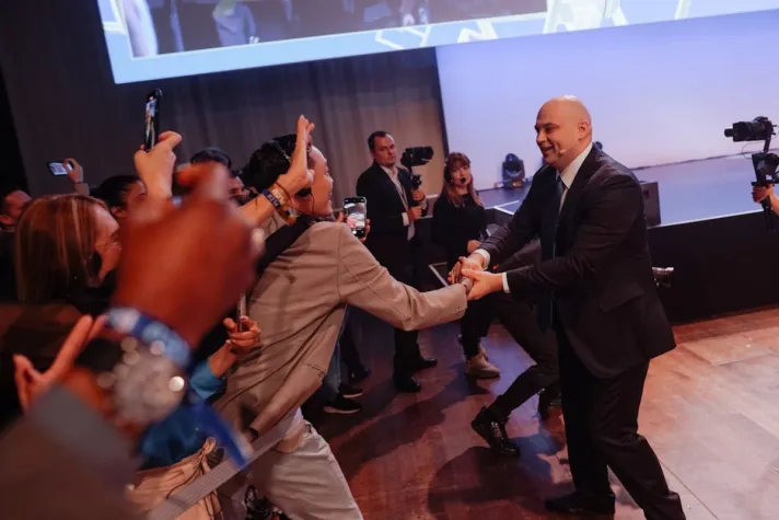 Superkräfte für das Krypto-Minting mit Minting Coin PLCU X Bild: Superkräfte für das Krypto-Minting mit Minting Coin PLCU X