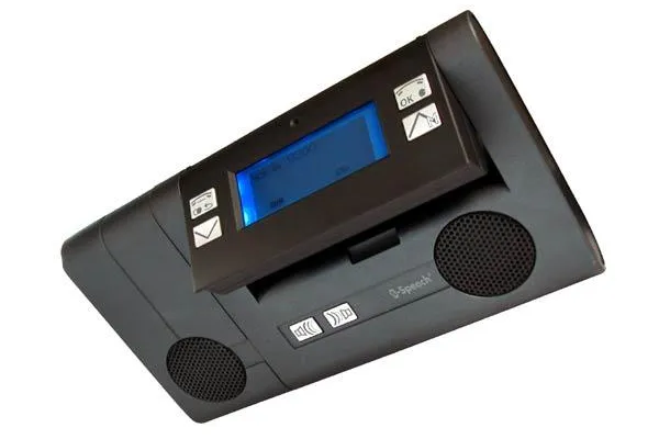 B-Speech Alpha - Alphanummerischer Bluetooth Stereo-Freisprecher für´s Auto Bild: B-Speech Alpha - Alphanummerischer Bluetooth Stereo-Freisprecher für´s Auto