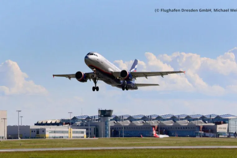 Bild: #beReadyForTakeoff am Flughafen Dresden
