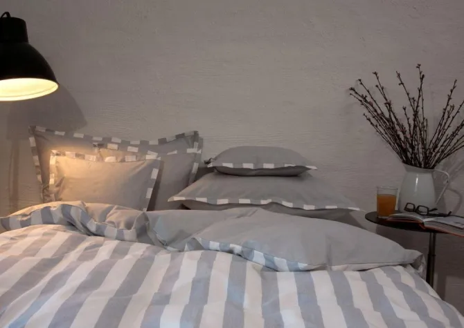 Bild: Skandinavischer Lebensstil für das Schlafzimmer – maritime Designerbettwäsche in Bioqualität von TrueStuff