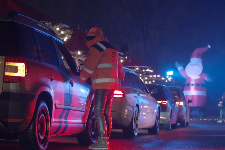 Bild: Weihnachtsmarkt-Drive-in übertrifft alle Erwartungen