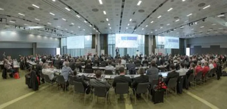 Bild: DataCore nimmt nun auch Server und Datenbanken ins Visier: Partner-Konferenz für erfolgreiches Handeln