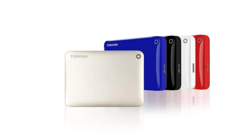 Bild: Toshiba präsentiert portable Festplattenserie Canvio Connect II