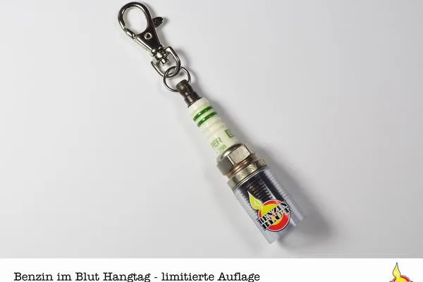 Bild: Ein Herz für Zündkerzen