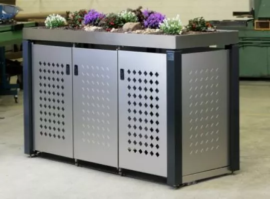 Bild: Mit Spezialisten vor Ort