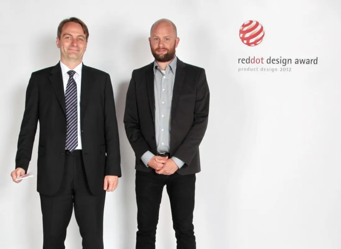 Daniel Joha, Head of Retail Marketing Management (l.) und Costas Medugorac, Designer der UC Evo Line