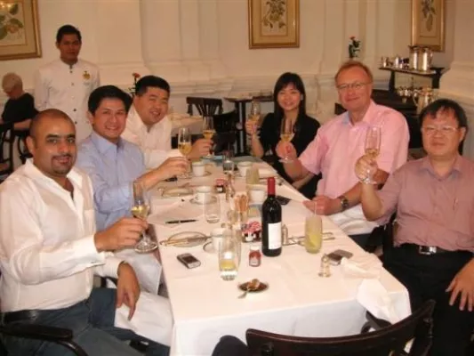 SolarTec AG und Merrill Lynch Partner beim Börsengang - Vorstand unterzeichnet Vereinbarung in Singapur Bild: SolarTec AG und Merrill Lynch Partner beim Börsengang - Vorstand unterzeichnet Vereinbarung in Singapur