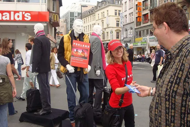 Pohland startet Guerilla-Werbeaktion Bild: Pohland startet Guerilla-Werbeaktion