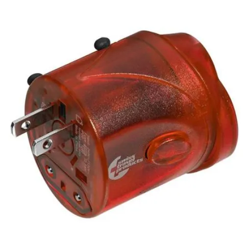 Bild: World Travel Adapter - die Frisur sitzt, der Stecker nicht