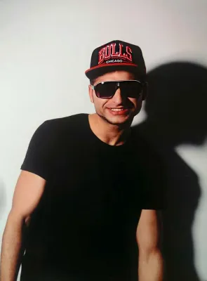 Bild: Amin Shakir kämpft sich musikalisch nach oben