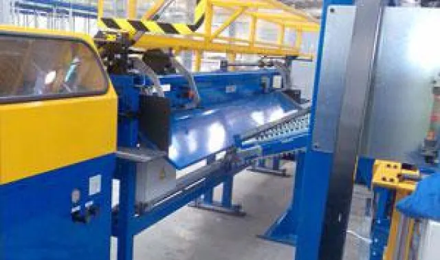 Bild: Wirtschaftliches Schneiden/Trennen von Metallrohren – von Aluminium bis Titan
