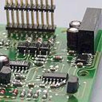 Bild: UM-Electronic: Hochwertige Leiterplattenbestückung seit über 30 Jahren