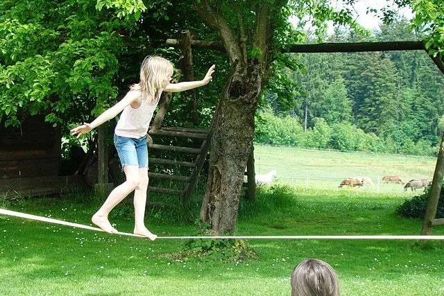 Bild: Slacklining, die neue Trendsportart