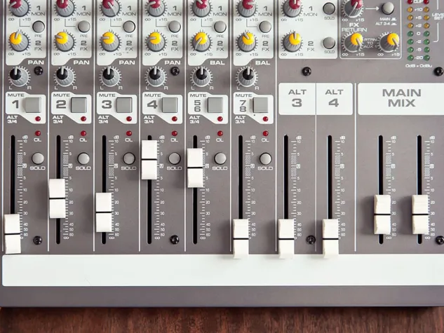 Technische Teile aus Aluminium bedrucken Bild: Technische Teile aus Aluminium bedrucken