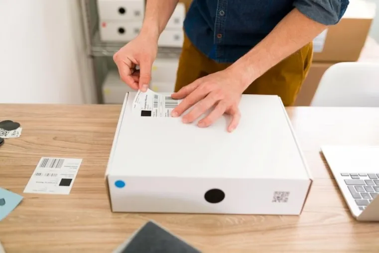 Pressemitteilung: Shipstage optimiert Online-Versandprozess mit neuem Versandlabel-Tool Bild: Pressemitteilung: Shipstage optimiert Online-Versandprozess mit neuem Versandlabel-Tool