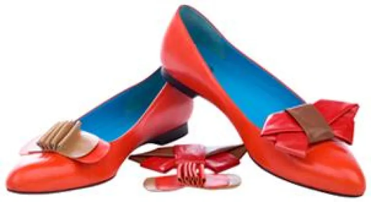 Bild: Zum Muttertag personalisierte Schuhe verschenken