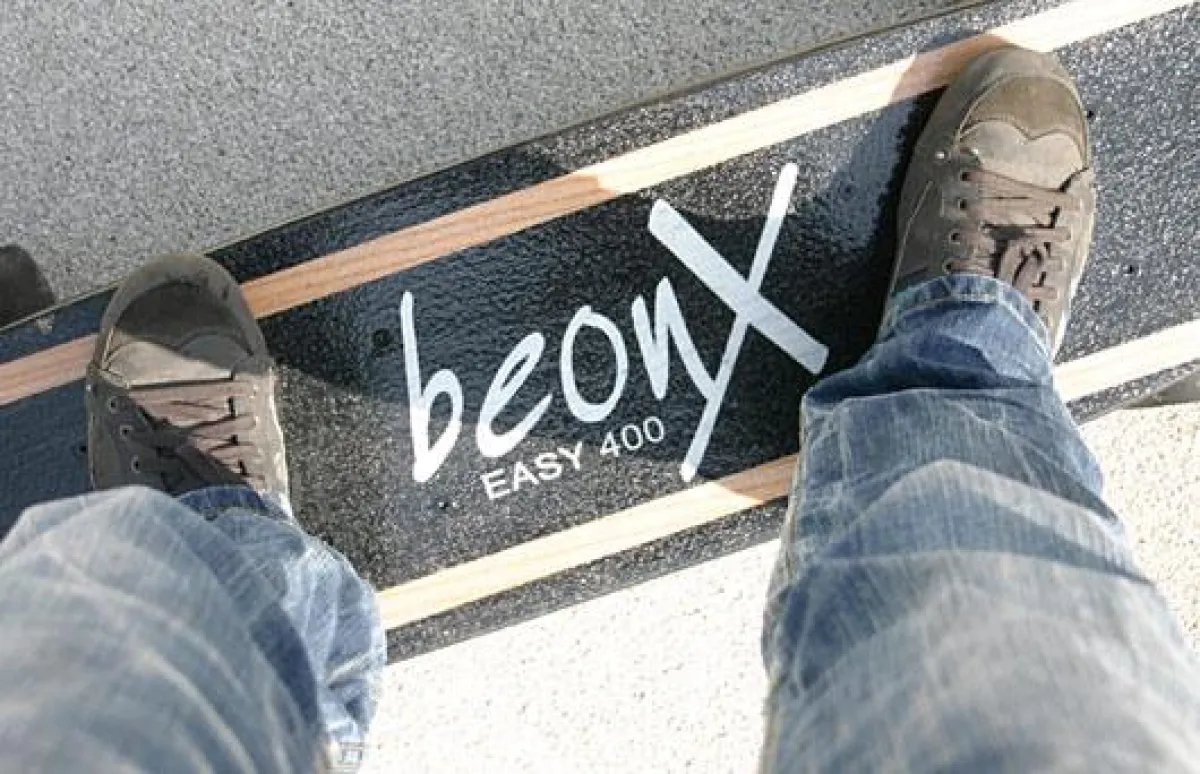 beonX E-Skateboard 400 W 