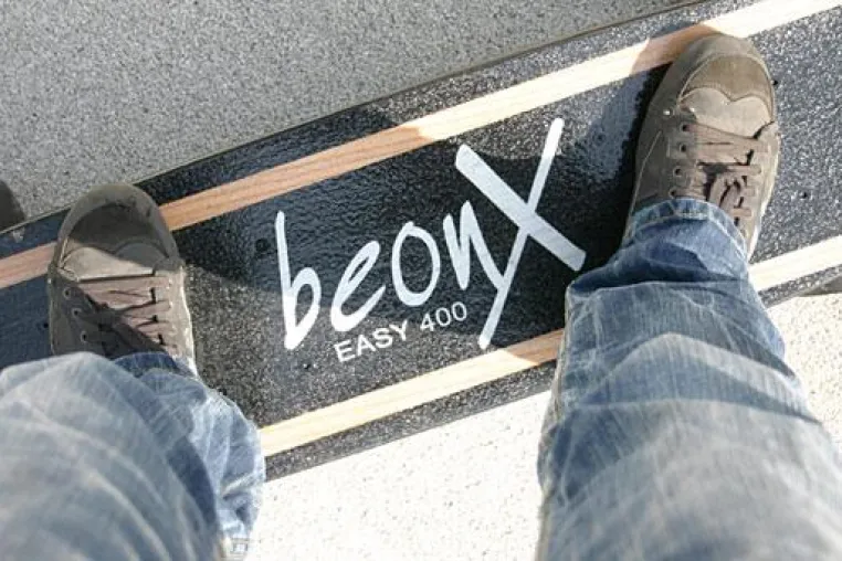 E-Skateboarding: Neuer Funsport-Trend auf der YOU Bild: E-Skateboarding: Neuer Funsport-Trend auf der YOU