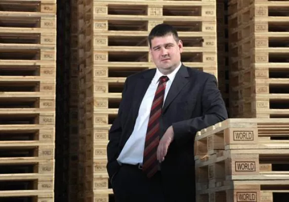 Bild: Zwischenbilanz nach 18 Monaten: WORLD Palette knackt die „5 % Hürde“