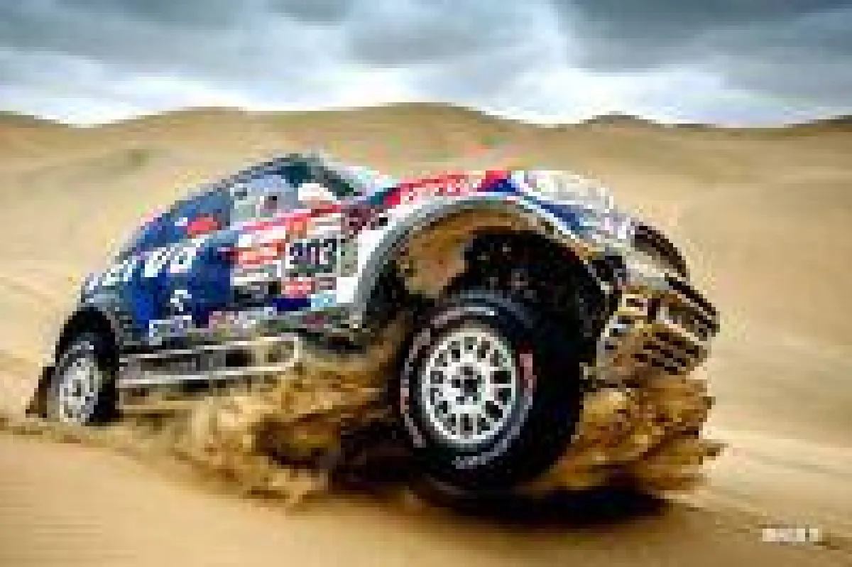Deutscher X-raid MINI Allrad Prototyp auf der Dakar Rallye 2019