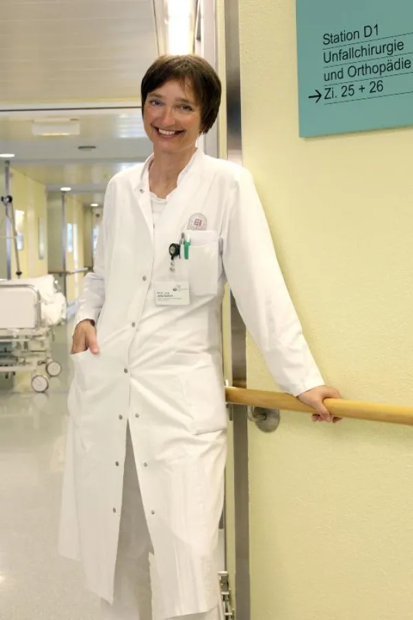 Priv.-Doz. Dr. med Julia Seifert