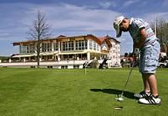 Bild: Golfclub Hellengerst: Erfolgreiche Sponsoren-Akquise dank internetbasierter Kontaktverwaltung