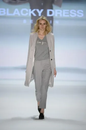 Bild: Berlin Fashion Week - Blacky Dress Berlin Herbst/Winter 2014