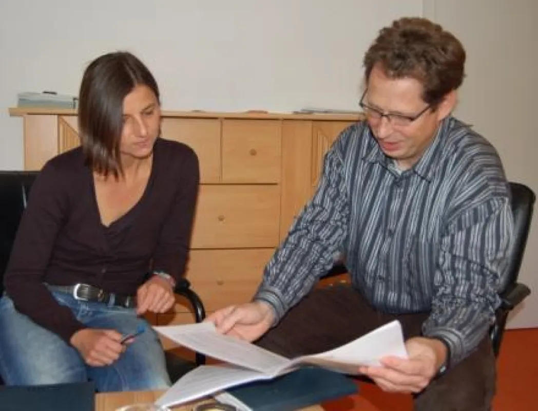 Diplom-Sozialarbeiterin Regina Schneider, Leiterin der Schwangerschaftsberatung und Stefan Uhlenbrock