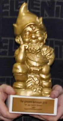 Bild: Der goldene Schorsch 2009: Planet Sports bedankt sich offiziell bei seinen Vertrieben & Partnern