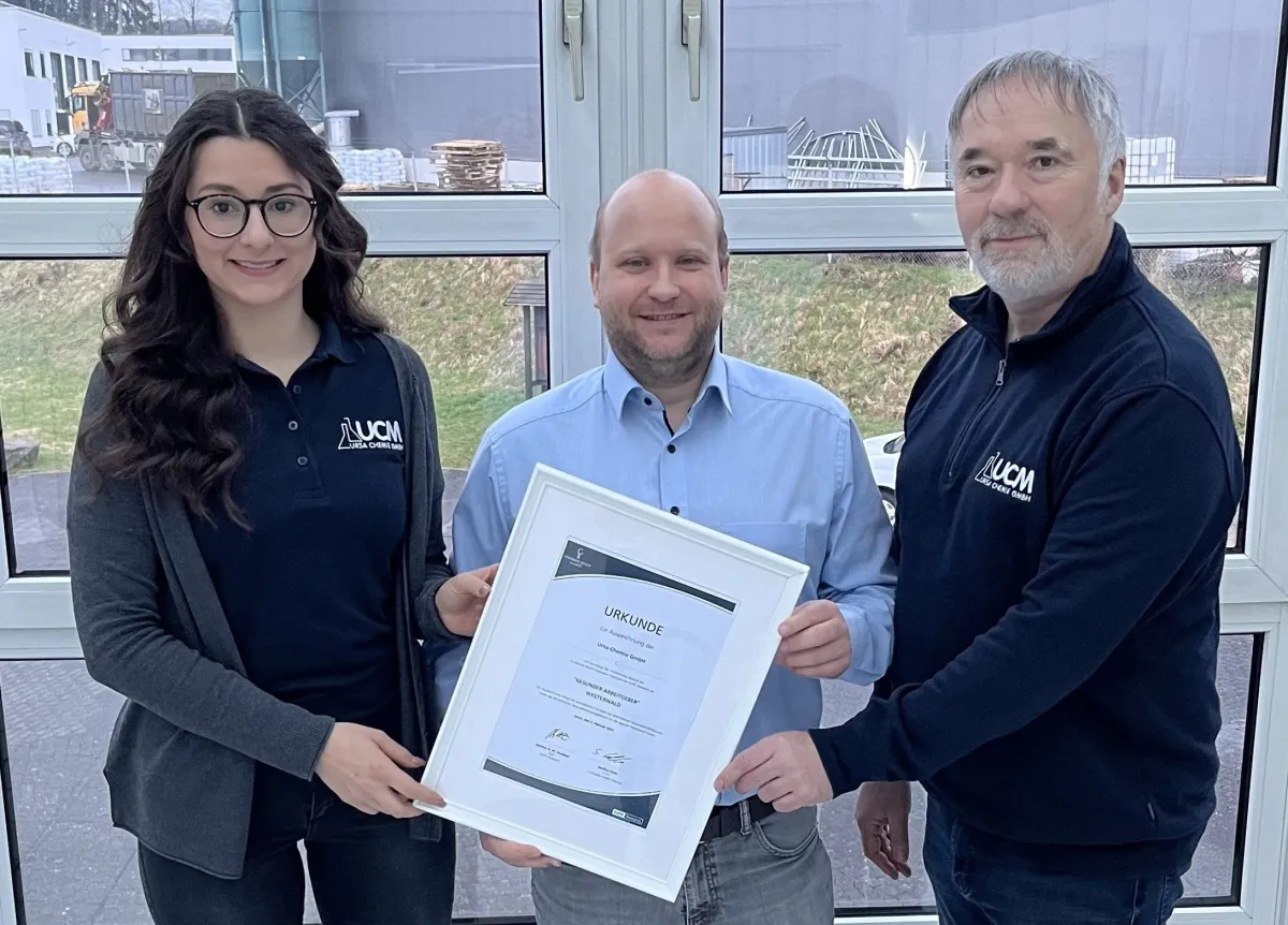 Verschiedene Unternehmensbereiche nehmen die Auszeichnung