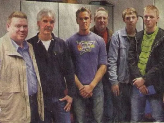 Bild: Infoveranstaltung am 22. Feb. 07 im Foyer der HWK zum Ausbildungsberuf des Monats: Fahrzeugbaumechaniker