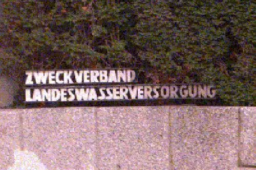 Cross-Border-Leasing - Wasserversorgung mächtig unter Druck Bild: Cross-Border-Leasing - Wasserversorgung mächtig unter Druck