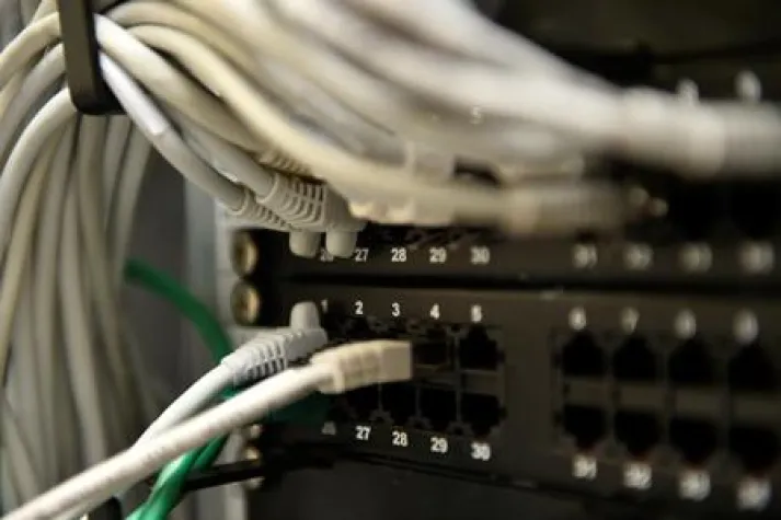 Digitale Archivierung: CDC Arkhinéo macht Platz im Schrank! Bild: Digitale Archivierung: CDC Arkhinéo macht Platz im Schrank!