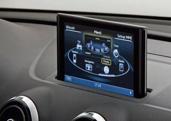 Bild: Markteinführung von MOST150 im neuen Audi A3