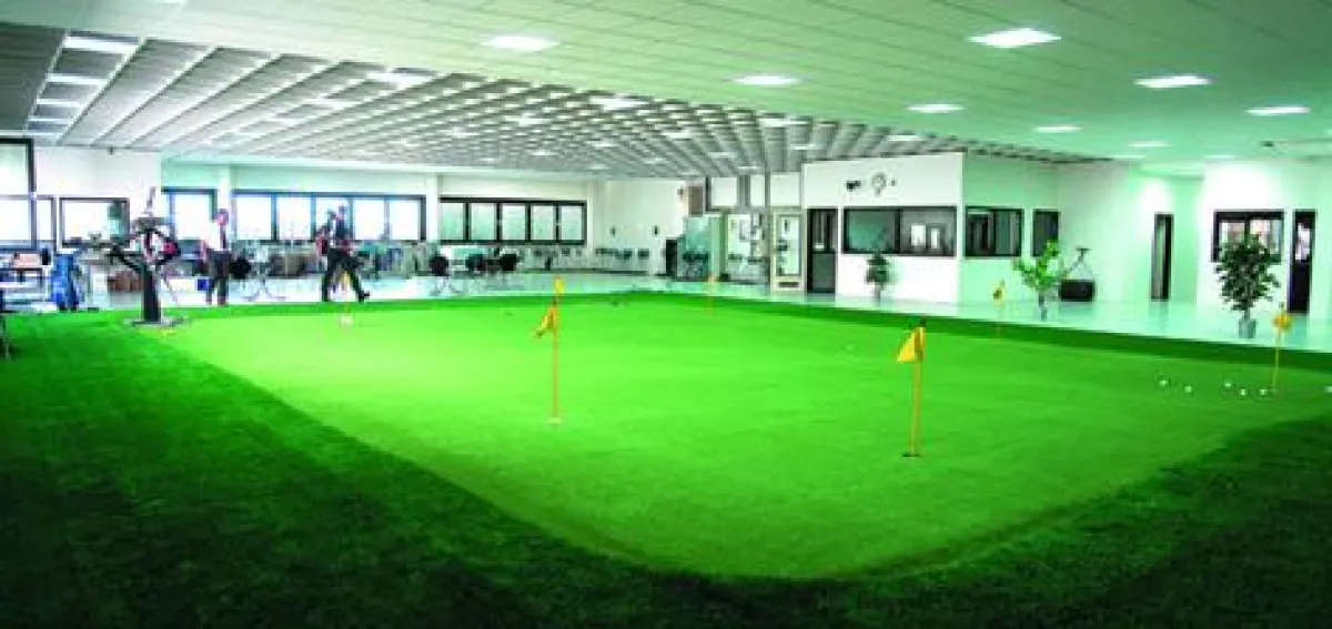 Kramski Putter Fittingstudio in Birkenfeld/Pforzheim auf einer Gesamtfläche von 1.000 qm