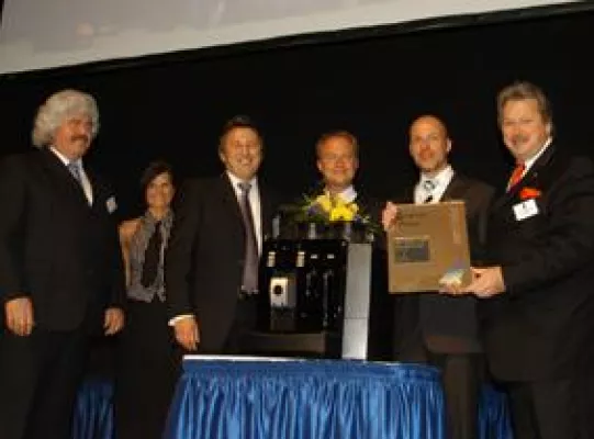 Bild: Grand Prix 2007 der „Ausgewählten Tagungshotels zum Wohlfühlen“ - Seehotel Zeulenroda auf Platz 1