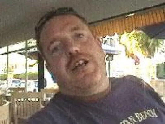 Bild: Gonzzo: Erst beleidigte er alle Deutschen - Jetzt schenkt er Ihnen 5000 Euro