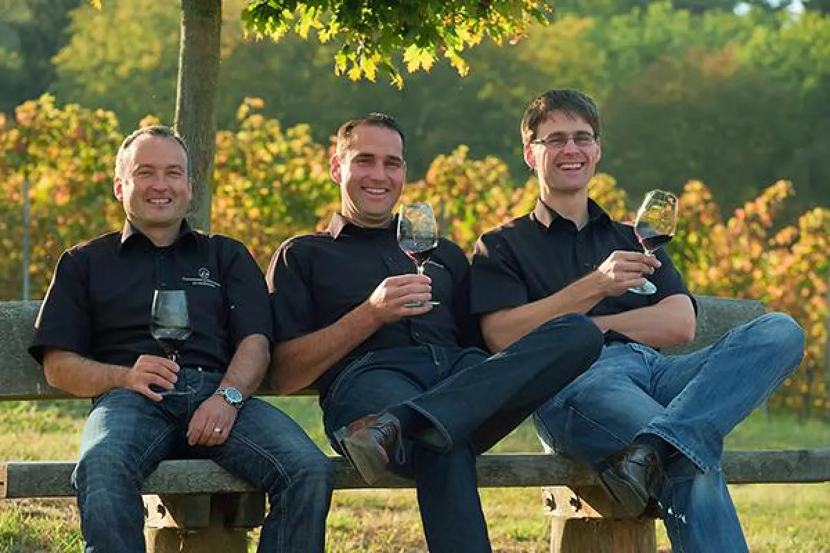 Glückliche Sieger: Axel Gerst (Geschäftsführer),Thomas Beyl (Vorstandvorsitzender) und Andreas Reich