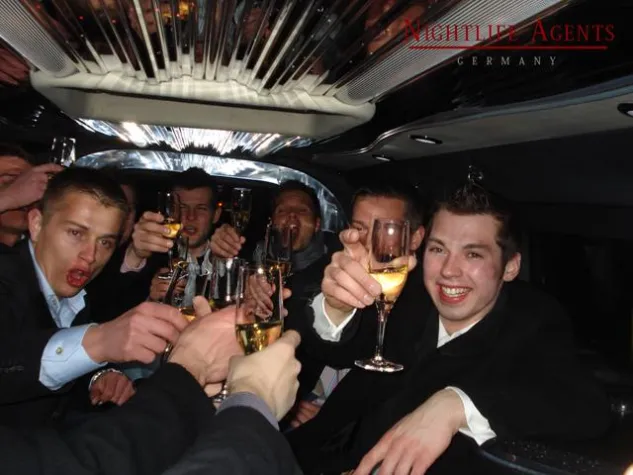 Den Junggesellenabschied einmal edel feiern Bild: Den Junggesellenabschied einmal edel feiern