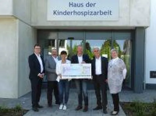 Bild: Gemeinnütziger NH/HH Recyclingverein spendet € 5.000  für Deutschen Kinderhospizverein
