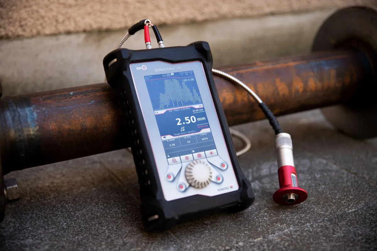 SONOWALL 70 mit Hochtemperatur-Ultraschallprüfkopf