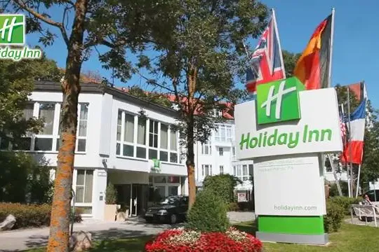 Bild: Business trifft Urlaub: 4-Sterne Hotel Holiday Inn München-Unterhaching