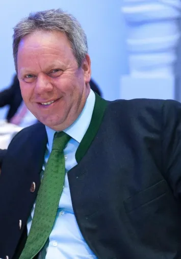 Bild: Josef Geiger neuer Präsident des Bayerischen Bauindustrieverbandes