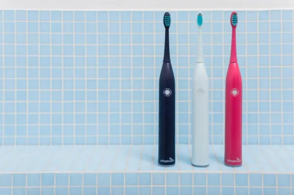 Bild: Ab jetzt macht sich Zahneputzen mehr als nur bezahlt – mit der Playbrush Smart One