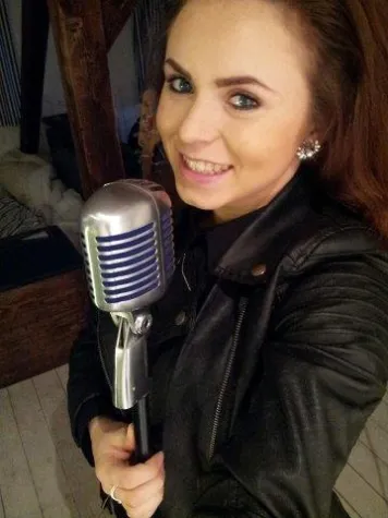 LaVie und Michael Kay im Radiointerview bei RaDar Bild: LaVie und Michael Kay im Radiointerview bei RaDar