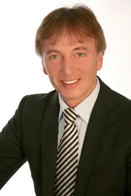 Bild: Casa Reha: Ulrich Höngen folgt auf Karsten Matzat als operativer Geschäftsführer